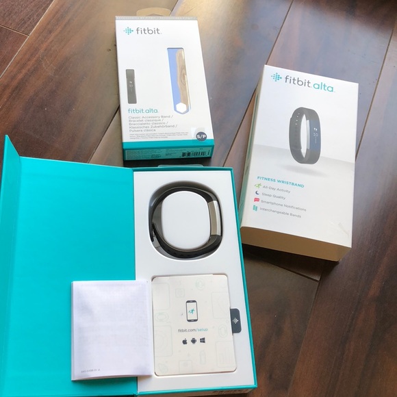 Fitbit Alta - Picture 1 of 2
